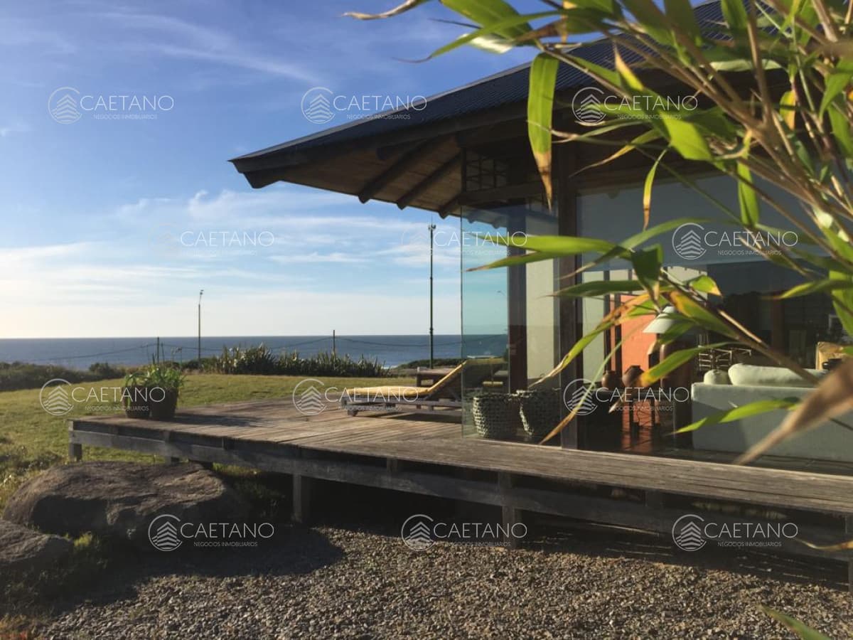 Hermosa casa en primera linea en Montoya! — foto 3