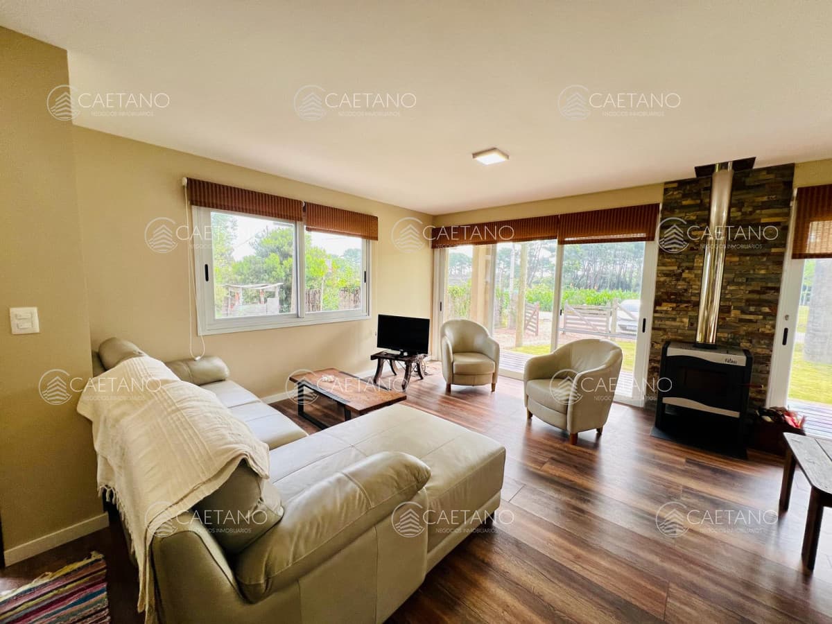 Venta Casa PH - 3 Dormitorios 2 baños + Piscina- La Barra — foto 2