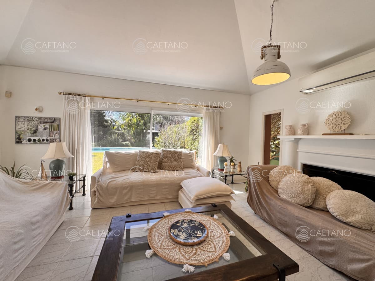 Venta casa 3 dormitorios. Playa brava, Punta del Este. — foto 2