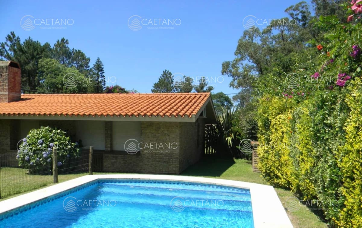 Alquiler anual espectacular casa Punta del este 4 dormitorios — foto 3