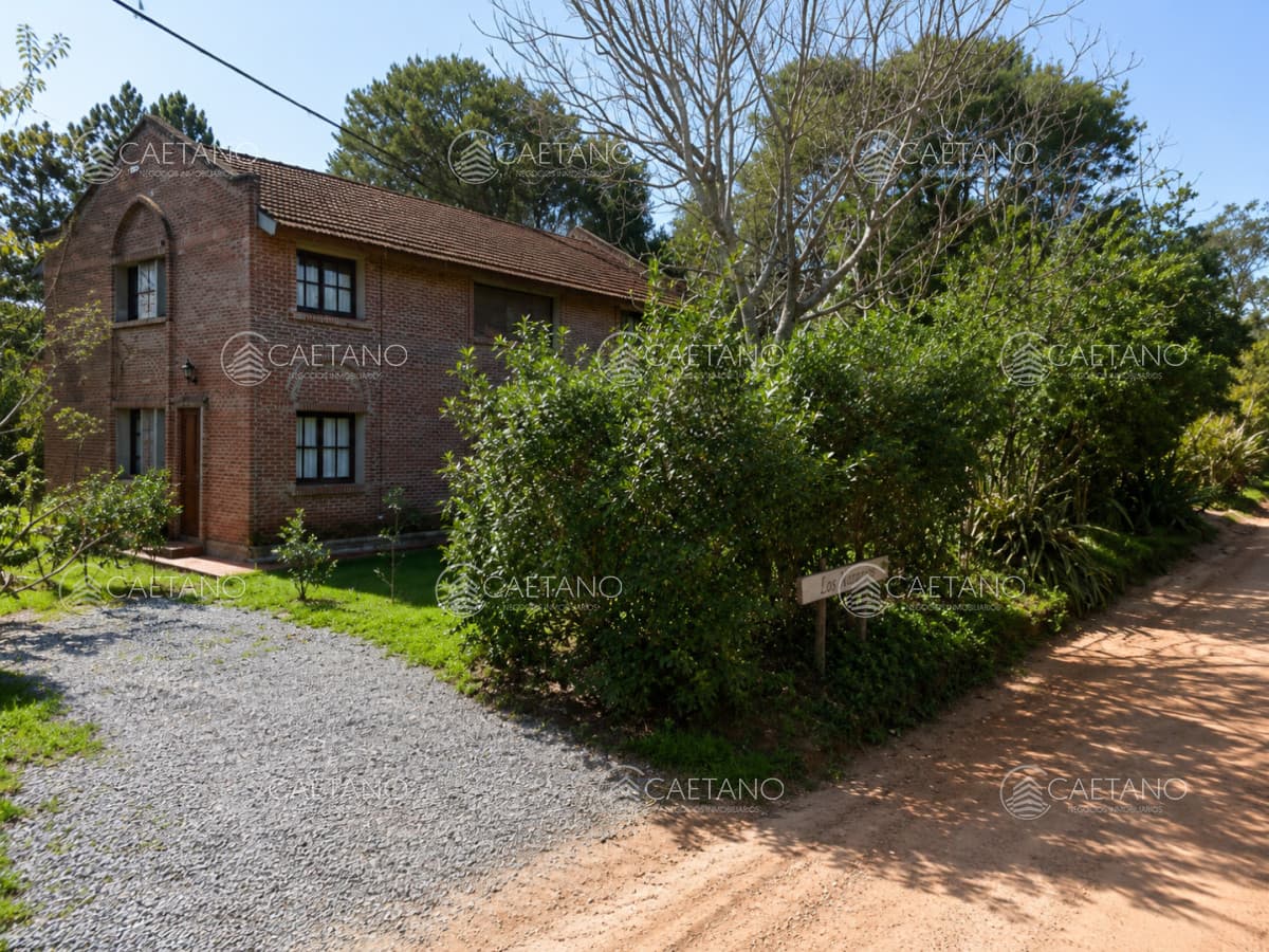CASA LA BARRA 5 DORMITORIOS