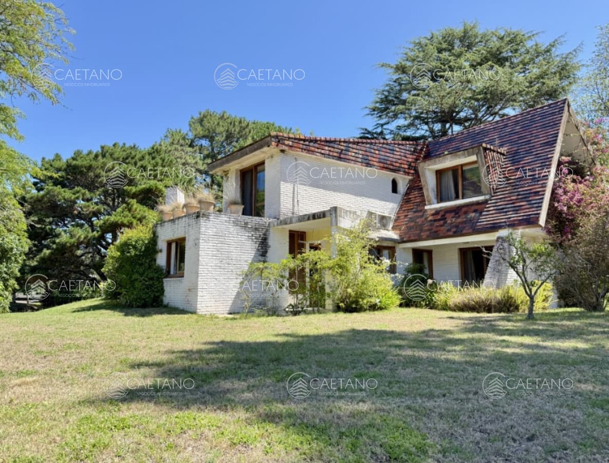 Venta casa 4 dormitorios. Lugano — foto 2