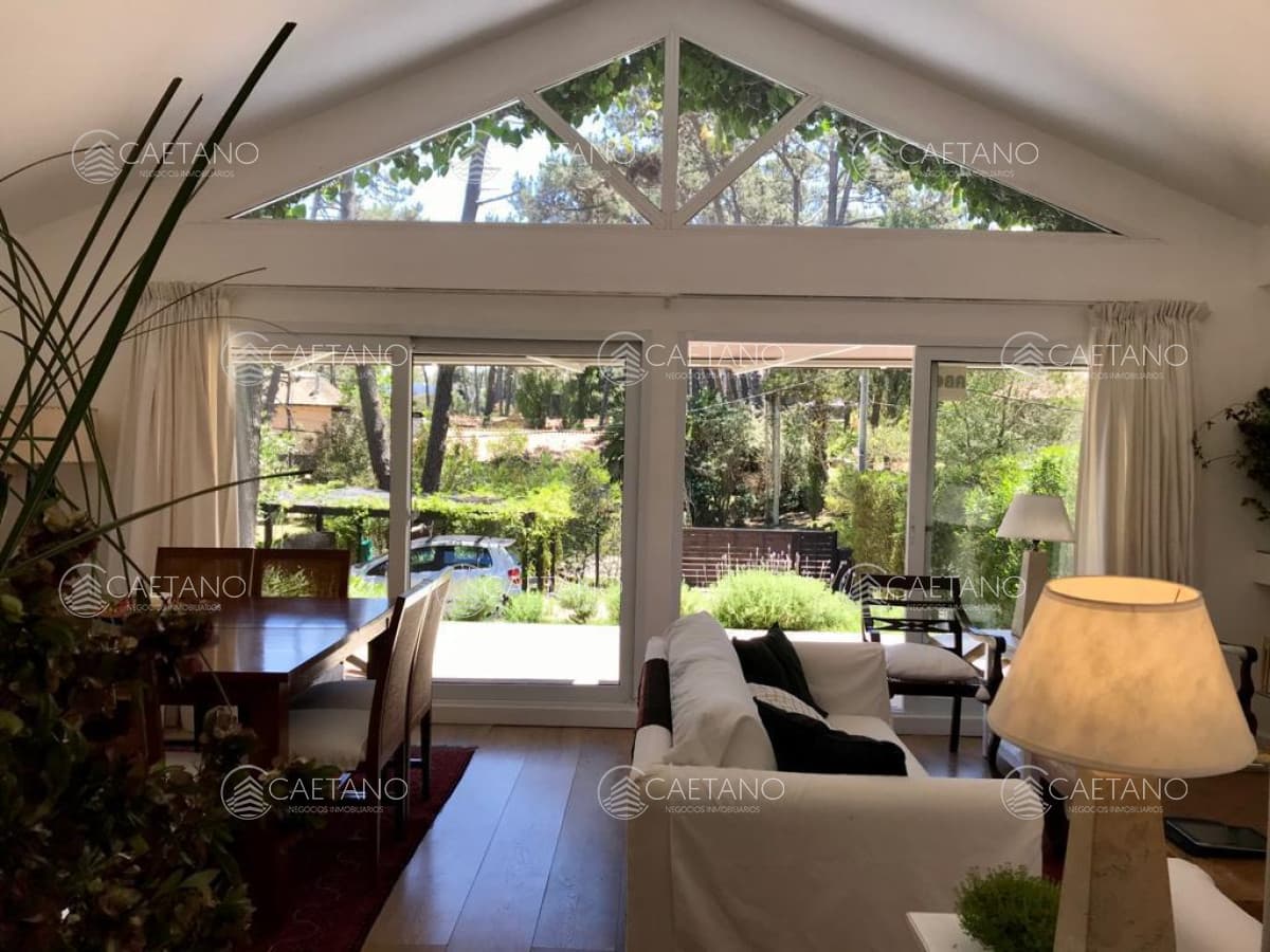 Excelente casa de 4 dormitorios en Montoya — foto 2