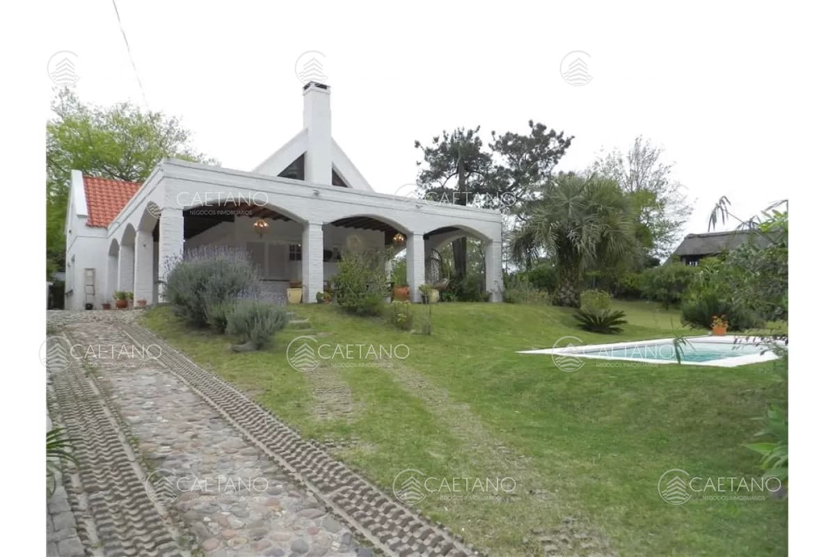 Alquiler Temporal Casa- 4 Dormitorios + Piscina - Pinares Punta del Este — foto 2