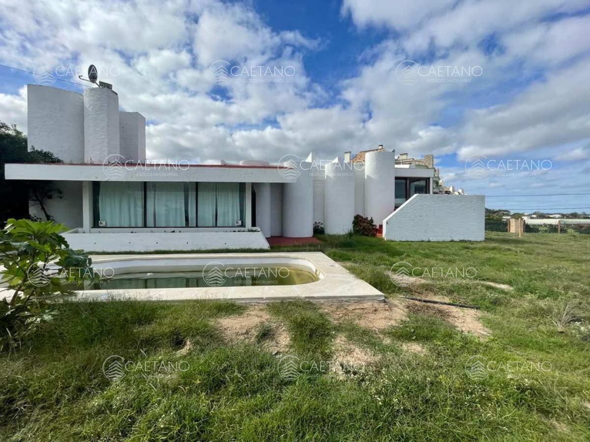 Casa en alquiler en Punta Ballena