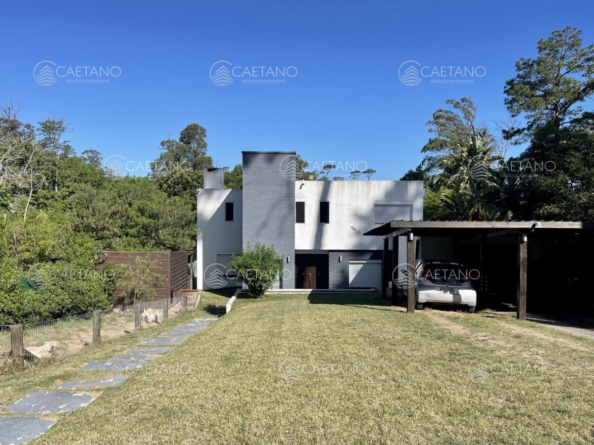 Venta casa 4 dormitorios Pinares Punta del Este — foto 2