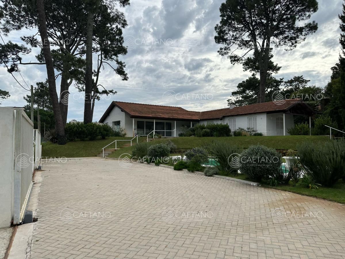 Venta Casa Cantegril, Punta Del Este