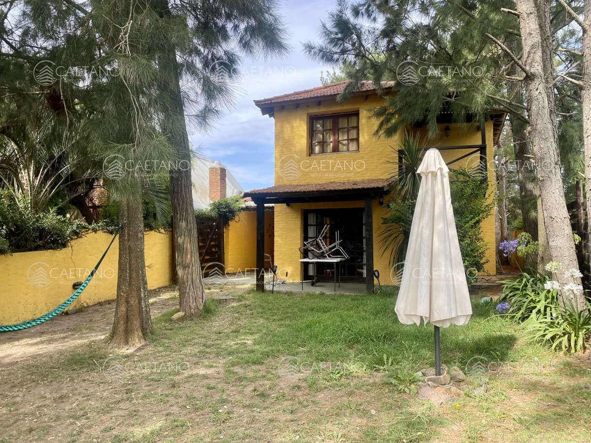Casa en alquiler en Manantiales — foto 2