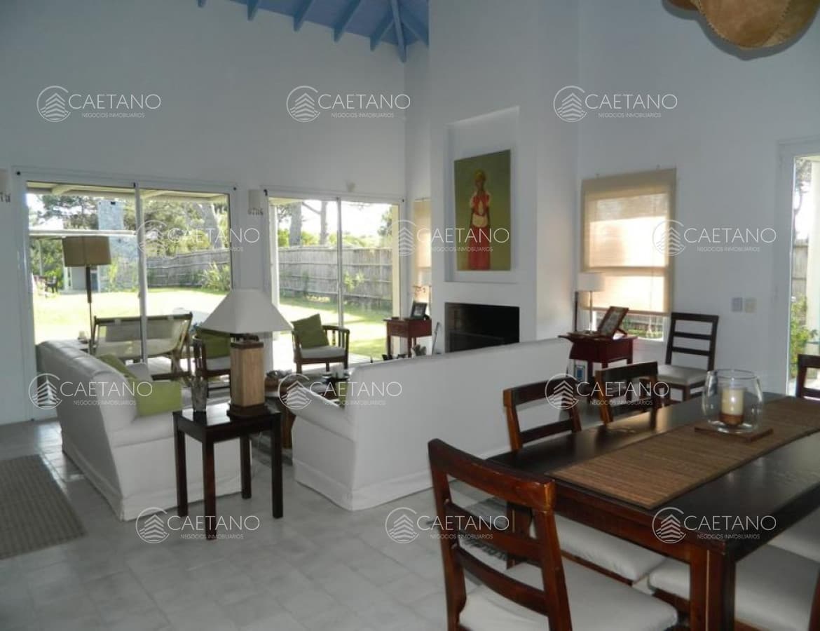 Amplia, luminosa y cómoda casa en Jose Ignacio — foto 3