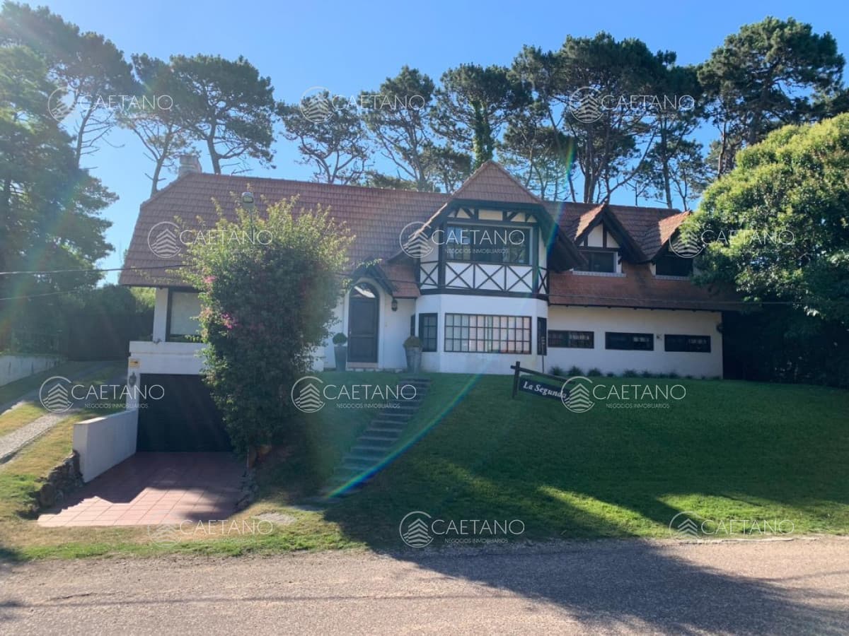 Venta y alquiler temporario casa de 4 dormitorios, Punta del Este