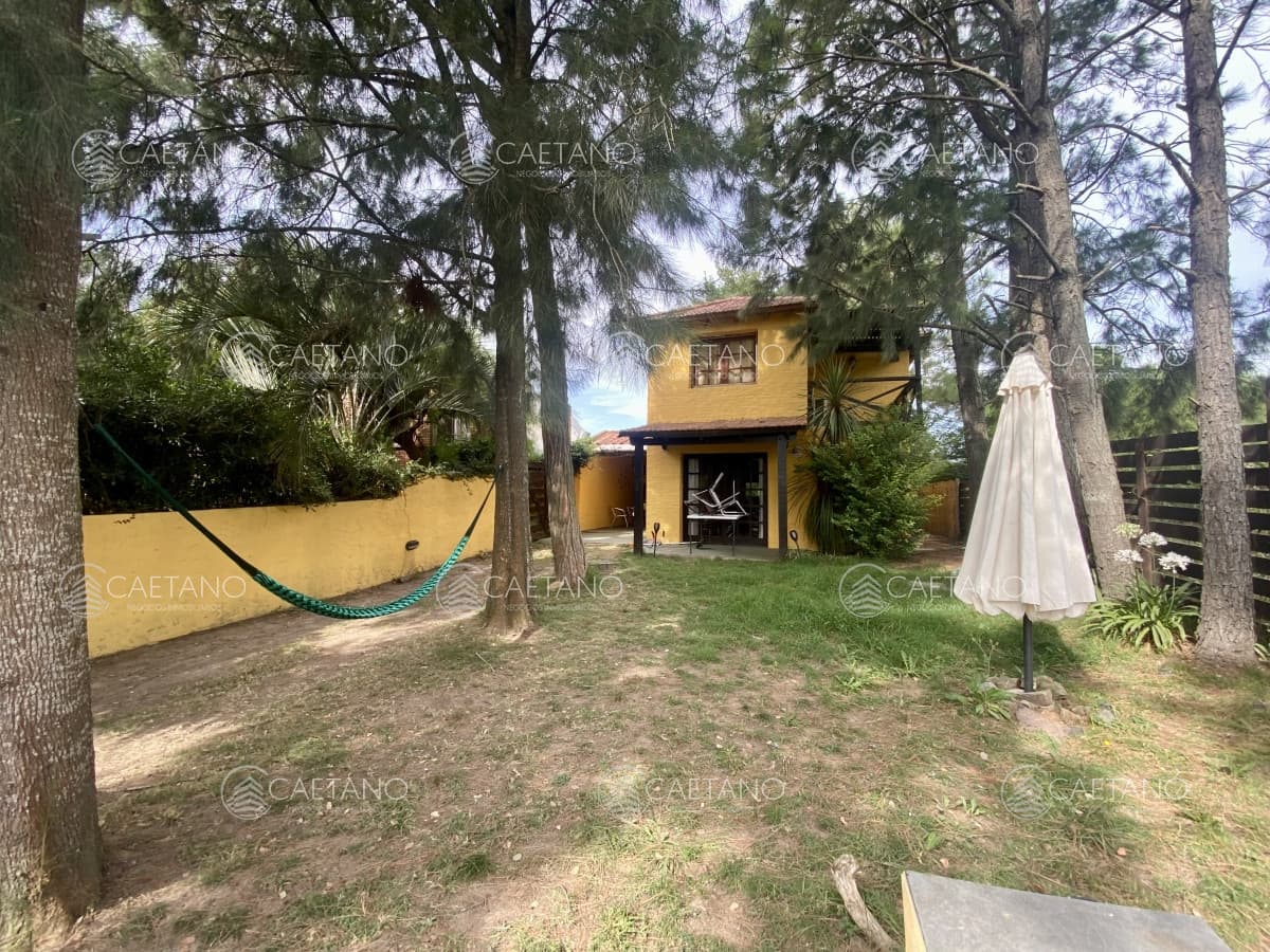 Casa en alquiler en Manantiales