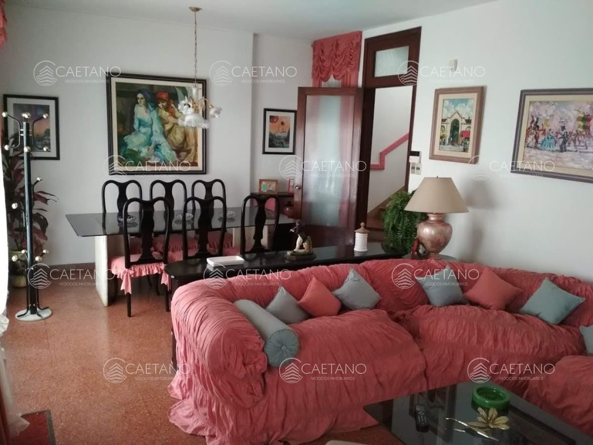 Calle Sarandí - San Carlos — foto 2