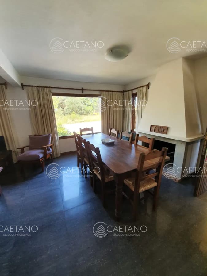Alquiler temporal casa 3 dormitorios el chorro — foto 3