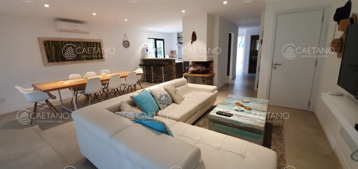Venta casa Solanas 4 dormitorios — foto 2