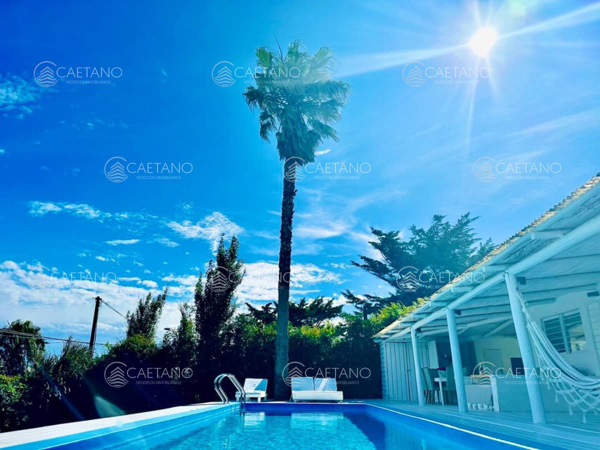 Casa en alquiler en Manantiales — foto 3