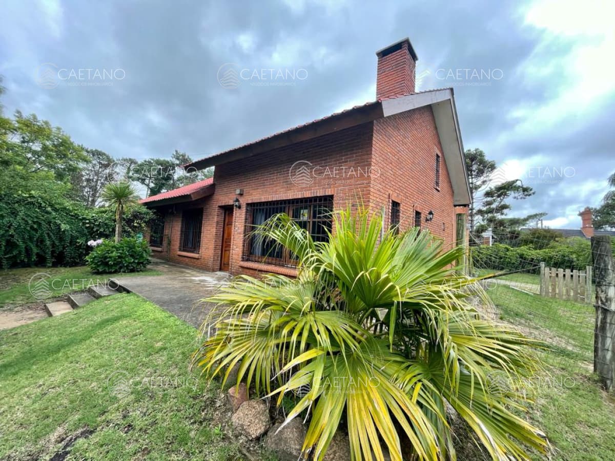 Hermosa casa de 3 dormitorios por Jardines de Cordoba! — foto 2