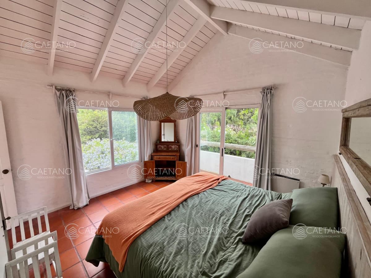 Alquiler anual casa 5 dormitorios. La barra — foto 3