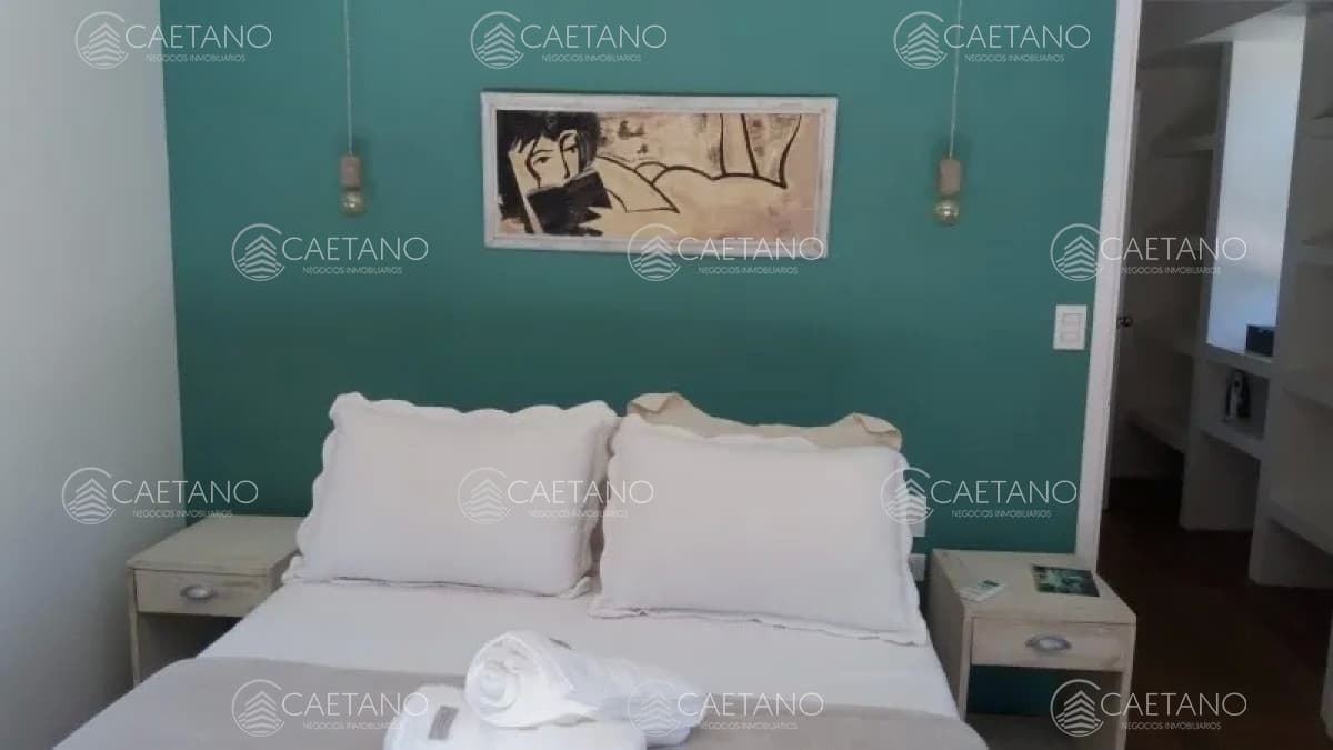 Moderna casa de dos plantas en San Rafael — foto 3