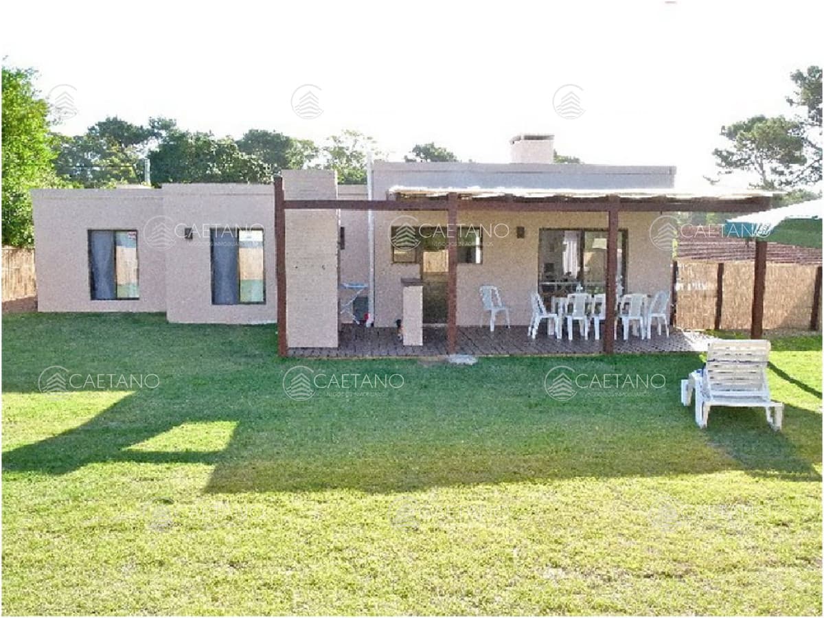 OPORTUNIDAD!!! CÃƒÂ¡lida , impecable totalmente equipada y de excelente construcciÃƒÂ³n.