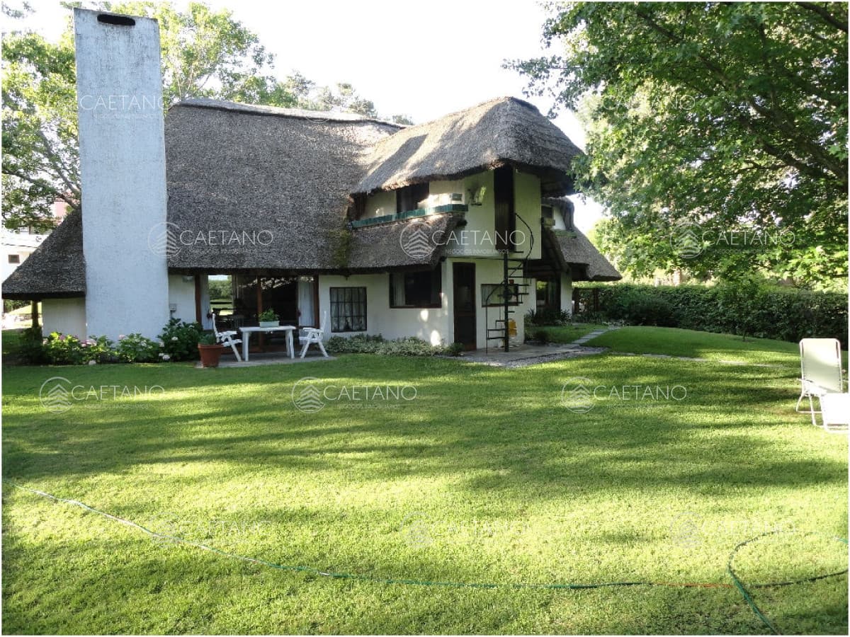 Venta casa Punta del Este, Rincon del Indio de 3 dormitorios — foto 2