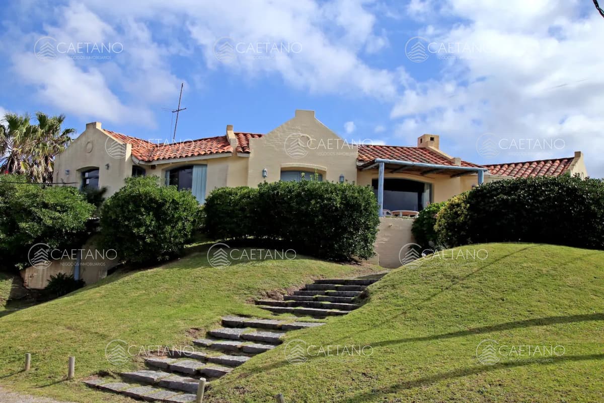 Alquiler temporal casa 5 dormitorios Montoya, La barra