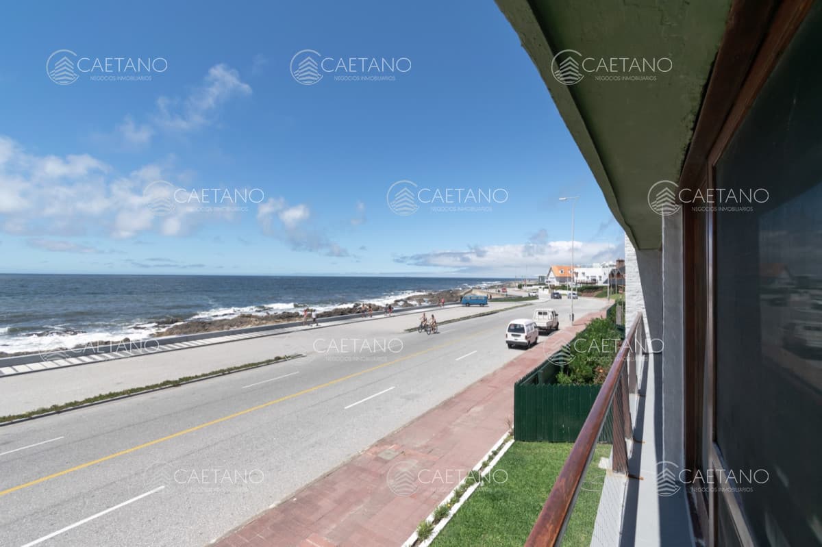 Alquiler anual de temporada casa 6 dormitorios primera línea. — foto 3