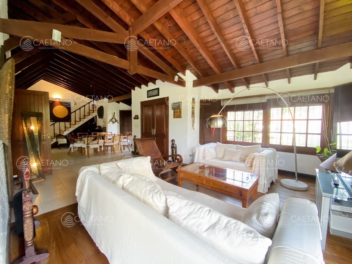 VENTA CASA PLAYA MANSA, 4 DORMITORIOS — foto 3