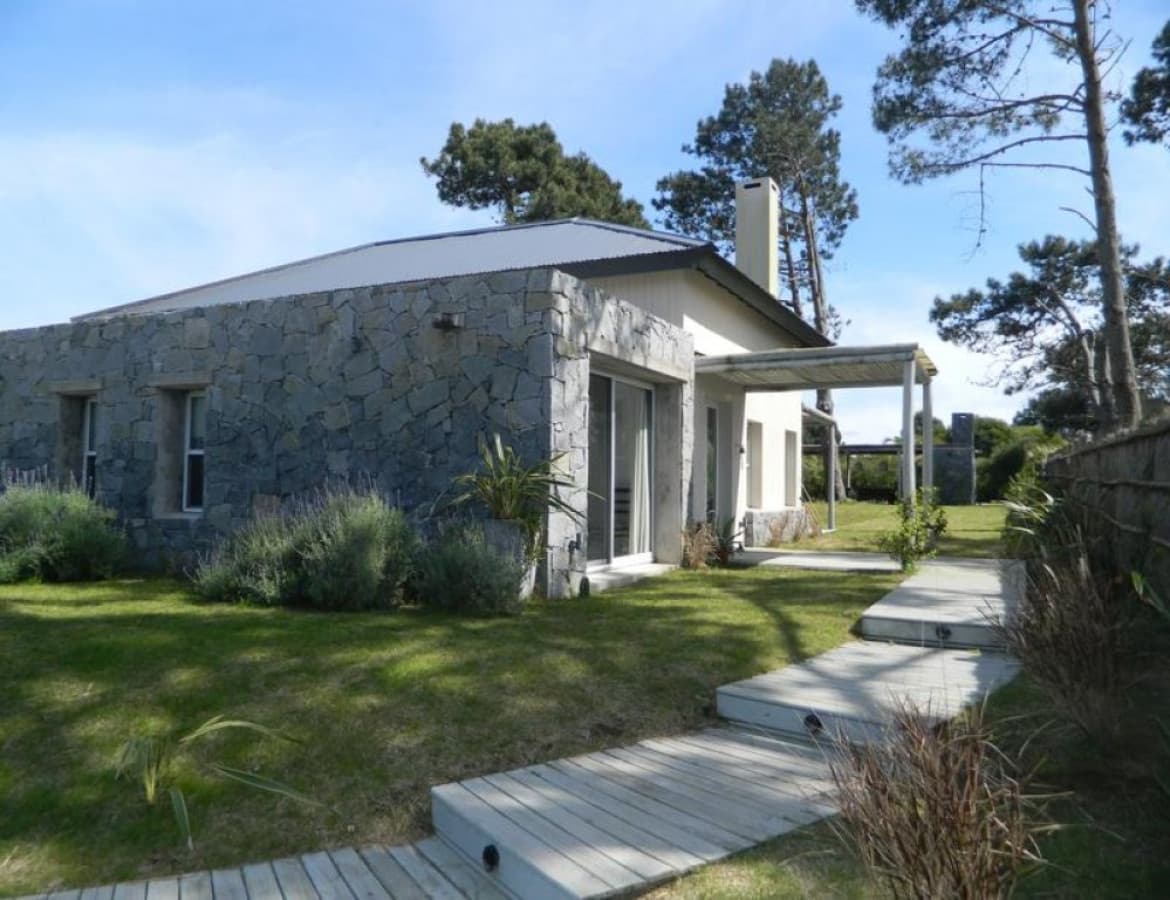 Amplia, luminosa y cómoda casa en Jose Ignacio
