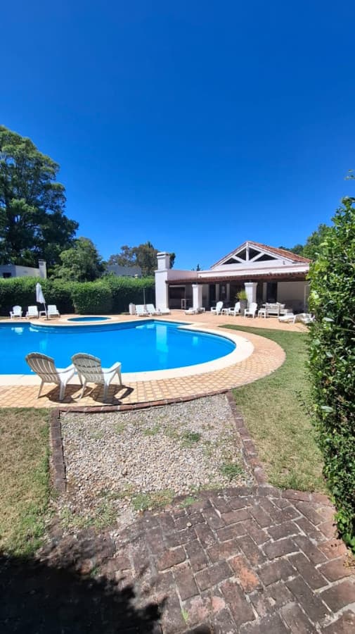 Alquiler casa 4 dormitorios Punta del Este