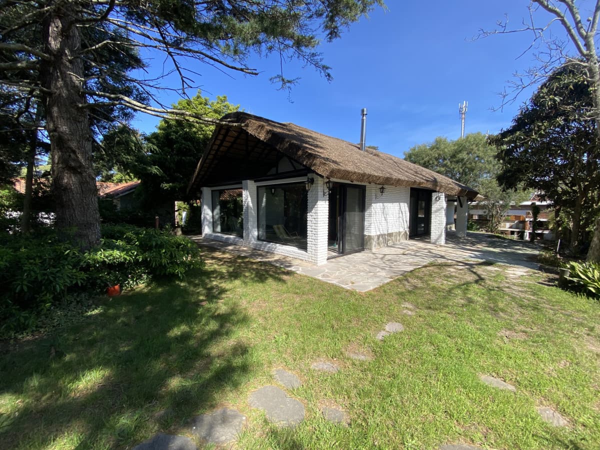 Venta casa 3 dormitorios. Pinares, Punta del Este