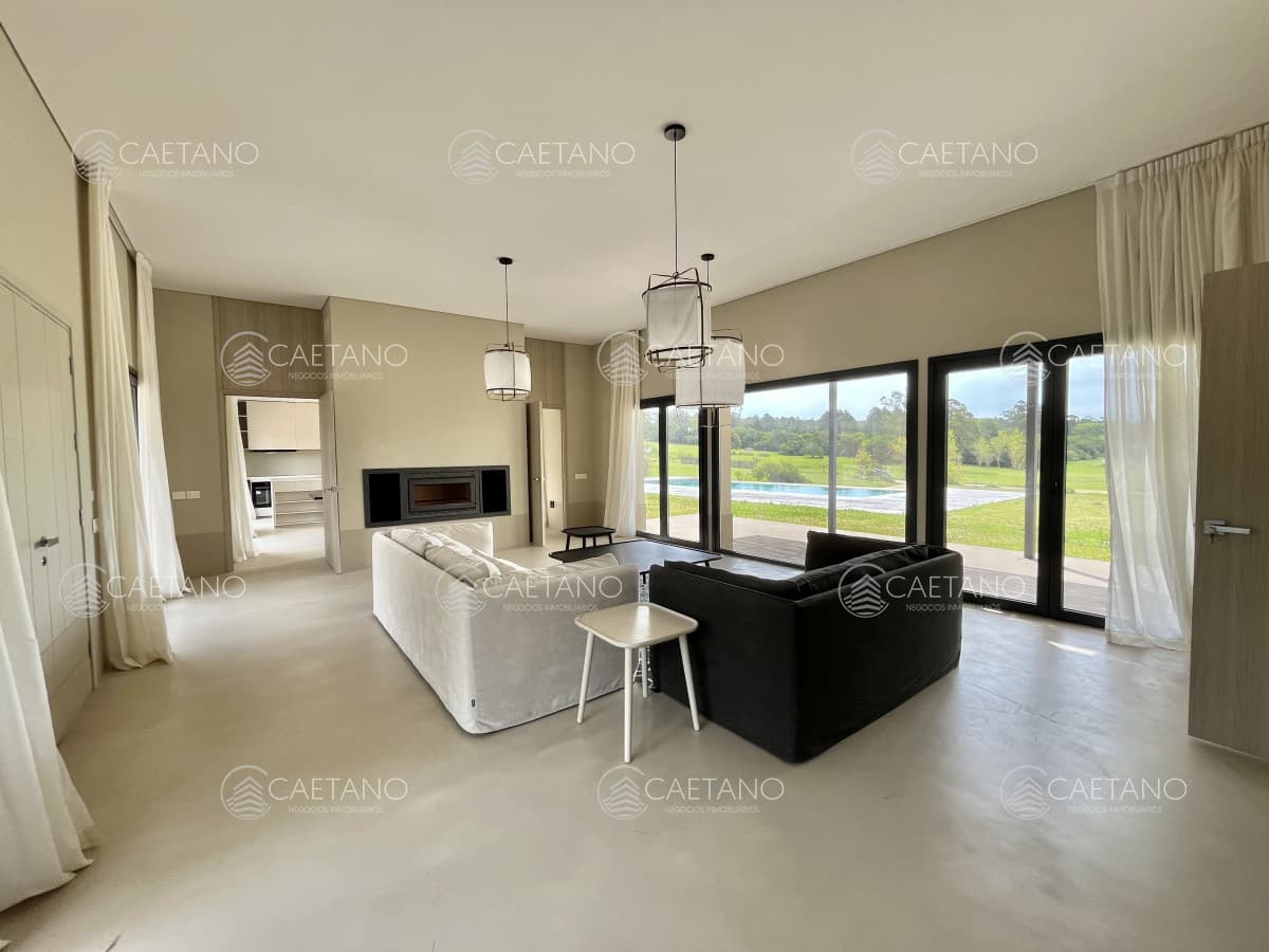 Venta espectacular chacra a estrenar en Manantiales - 3 dormitorios + dependencia de servicio — foto 3