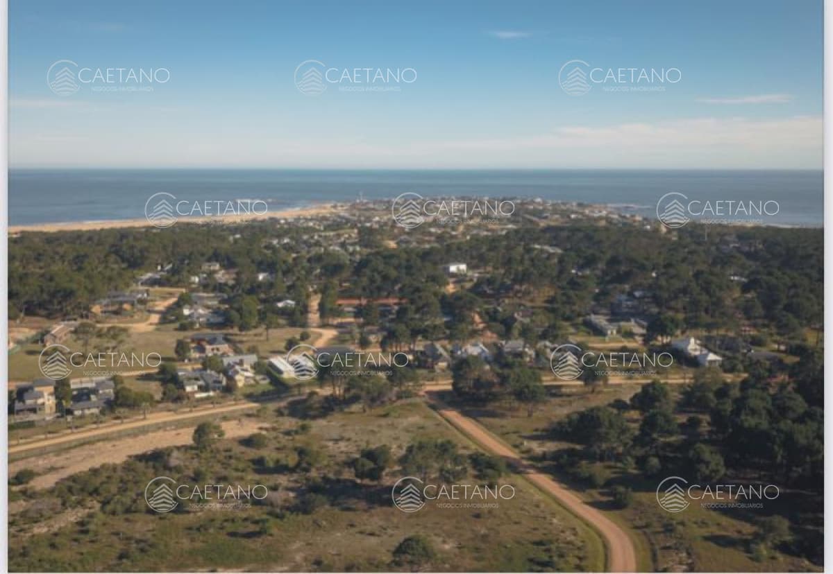 Venta Terrenos Nuevo Barrio Cerrado ubicado a 400 metros del ingreso a José Ignacio. — foto 2