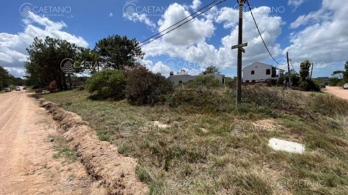 Terreno en venta en Manantiales