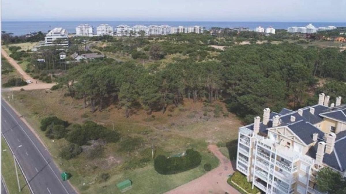Terreno en venta para desarrollo - Punta del Este