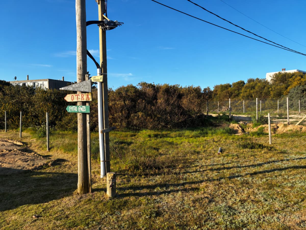 Terreno esquinero La Juanita - José Ignacio Frente Al Mar
