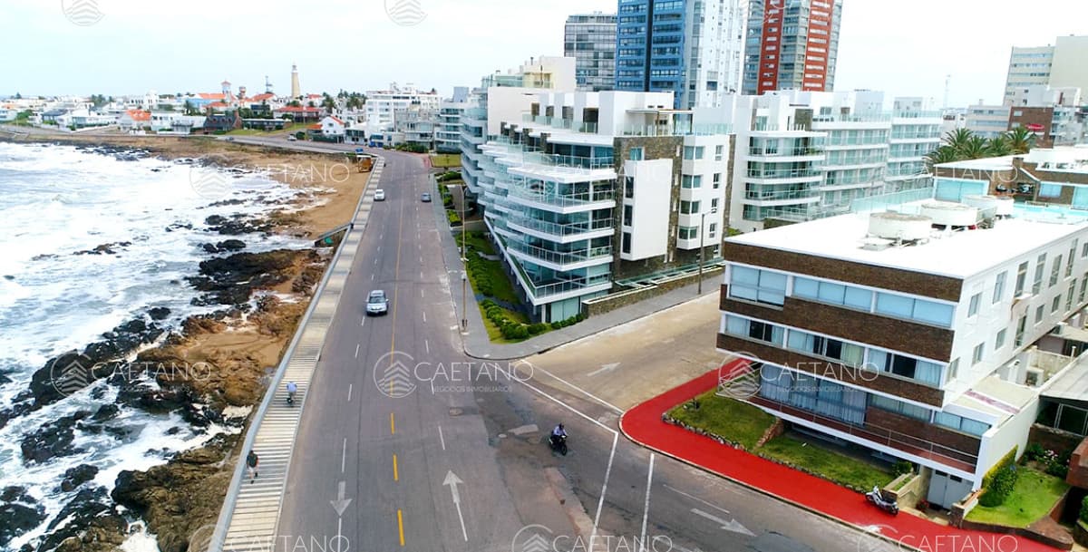 Excelente apartamento en torre de gran categoría — foto 2