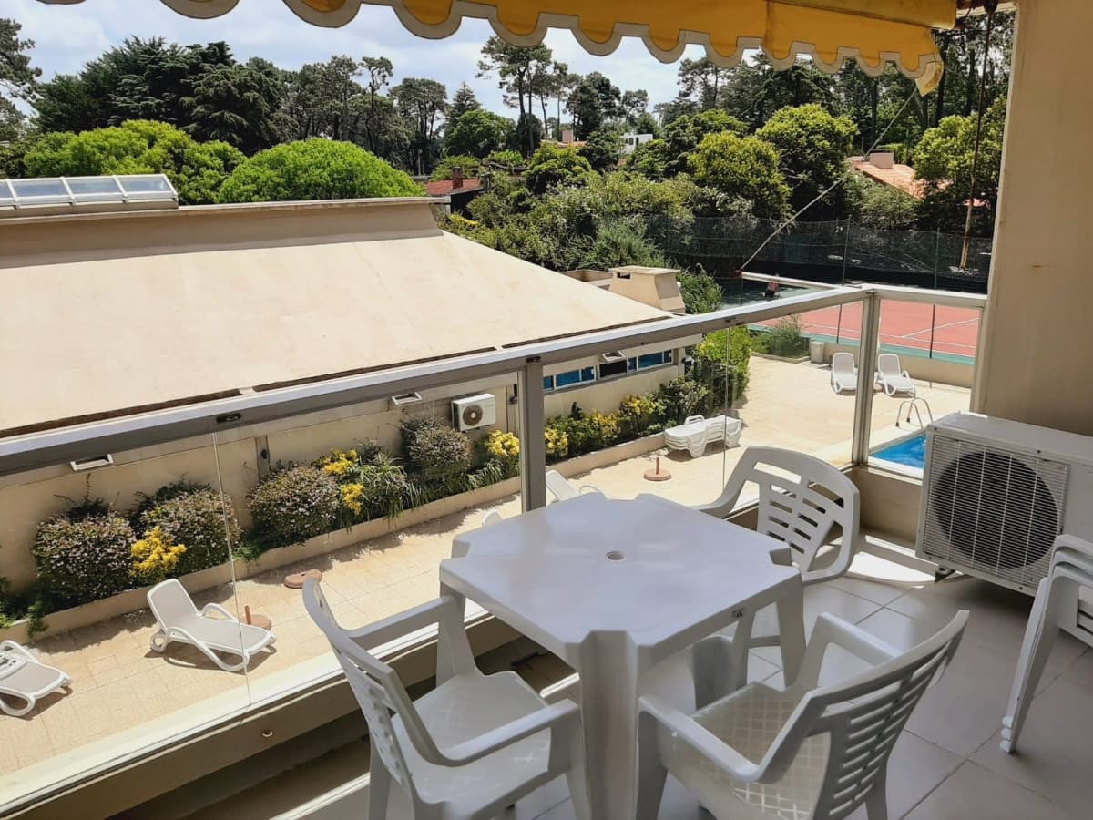 Venta apartamento 2 dormitorios. Roosevelt, Punta del Este
