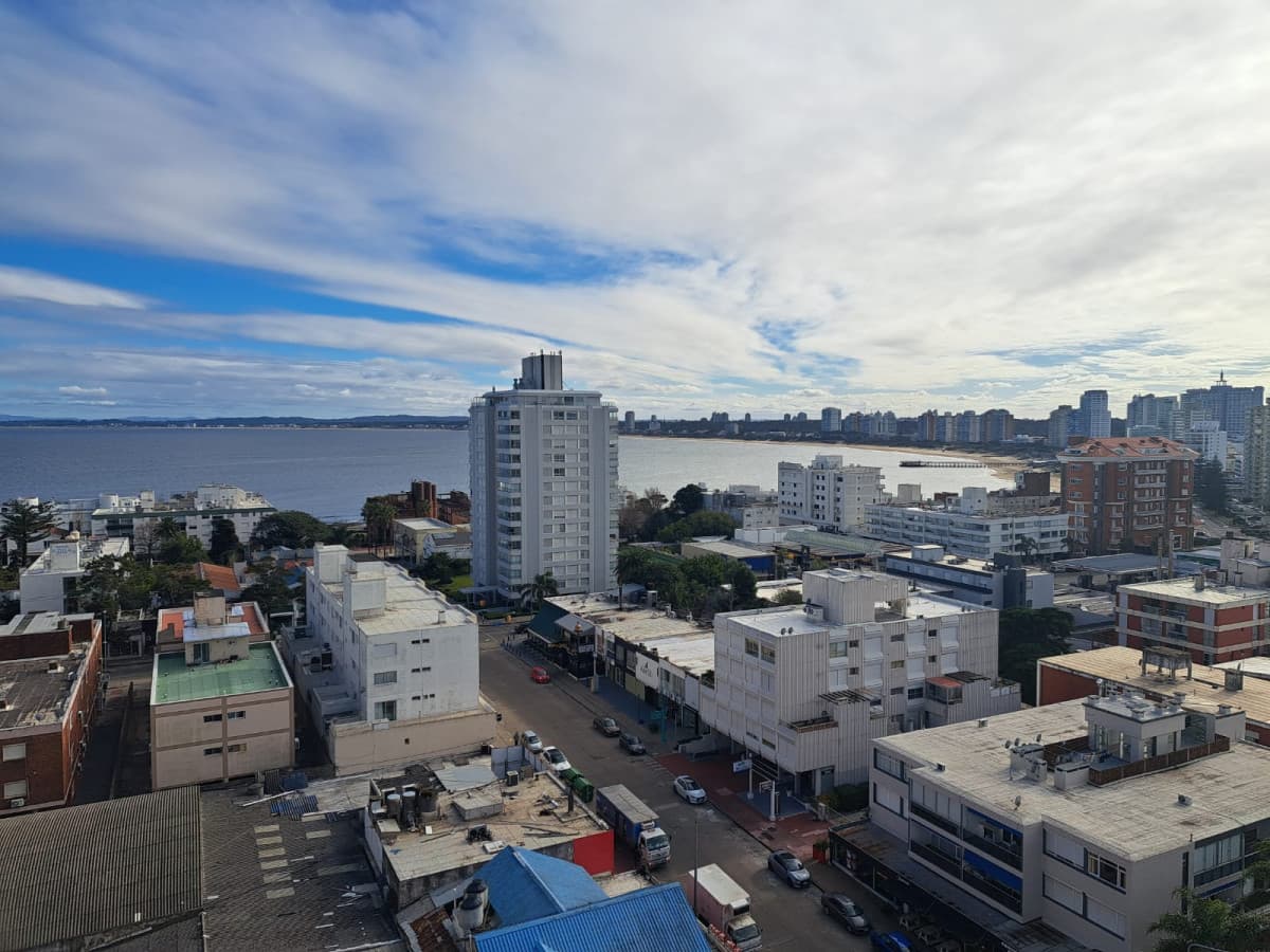 APARTAMENTO 2 DORMITORIOS PUNTA DEL ESTE