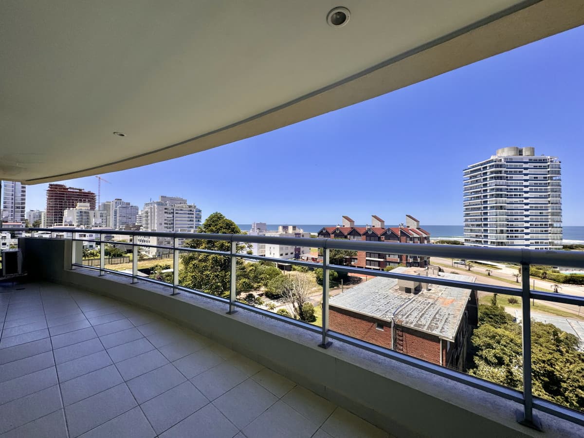 Forest Tower Punta del Este Apartamento Venta