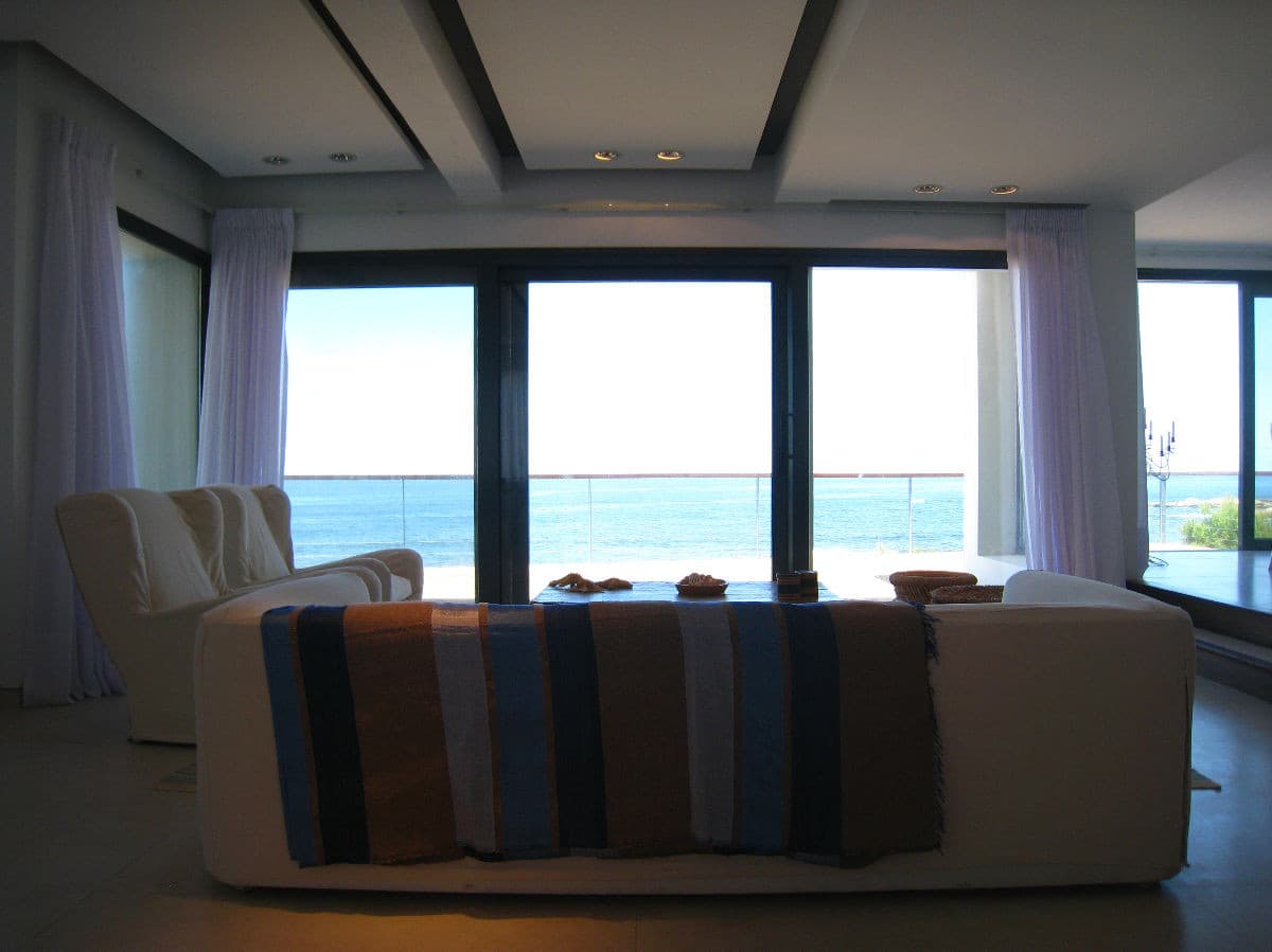 JOSE IGNACIO SOBRE EL MAR 5 SUITES