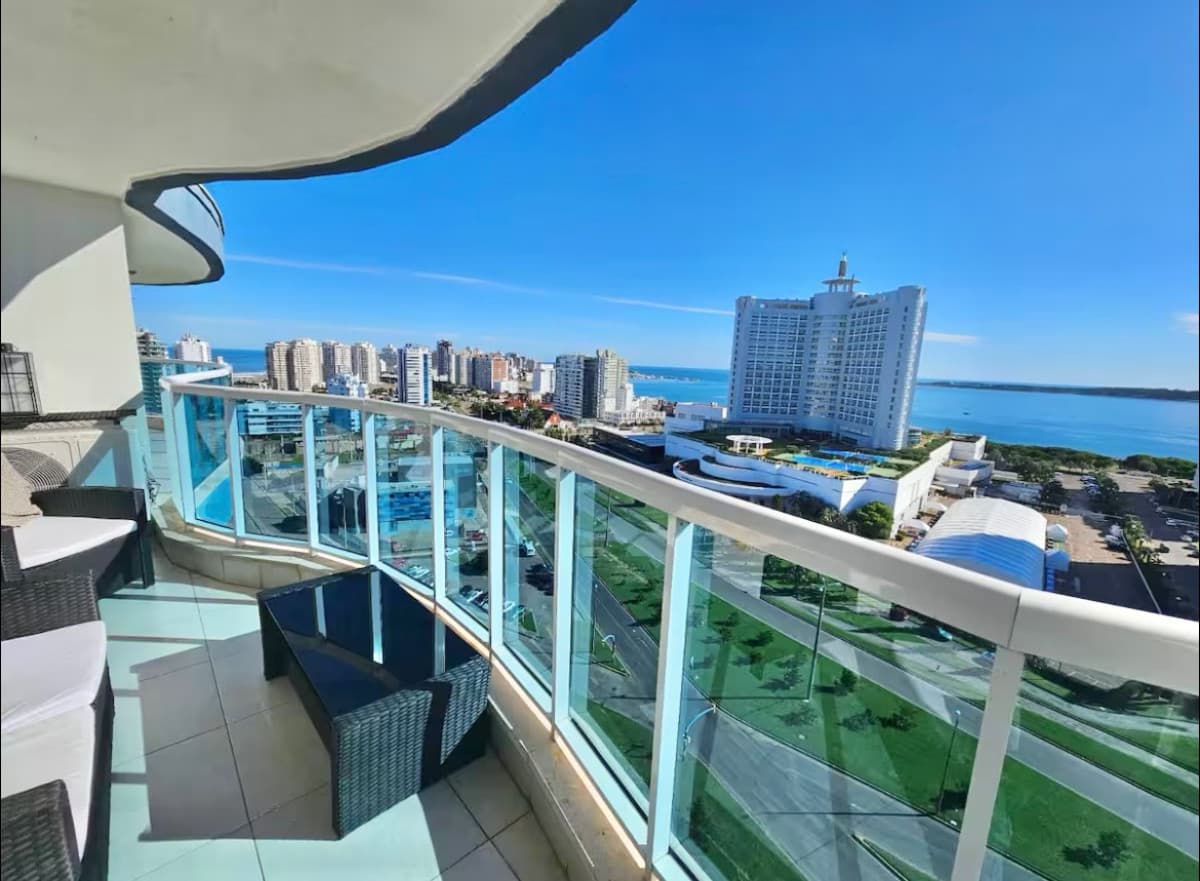 Alquiler temporada espectacular apartamento con vista al mar Punta del Este - 3 dormitorios