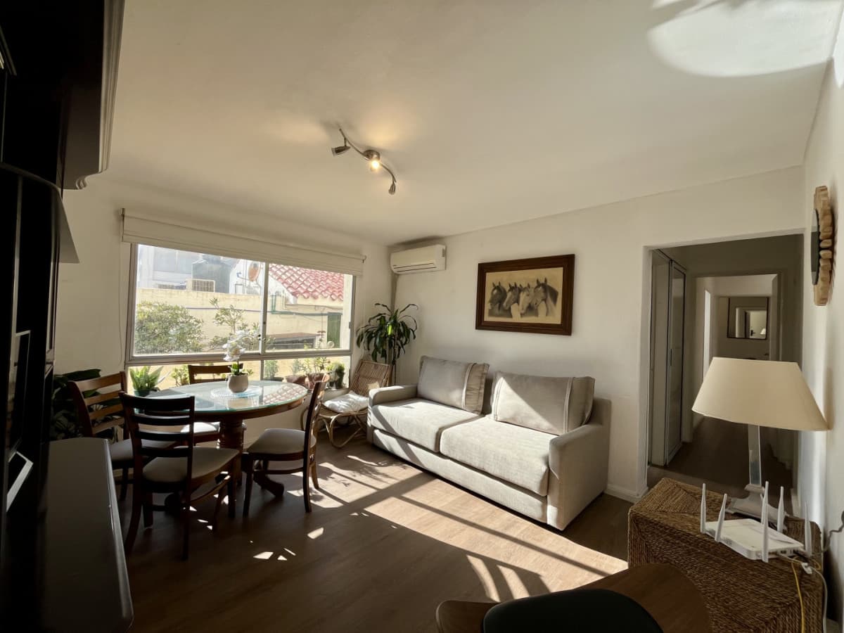 Alquiler invernal. Apartamento 2 dormitorios. Peninsula, Punta del Este